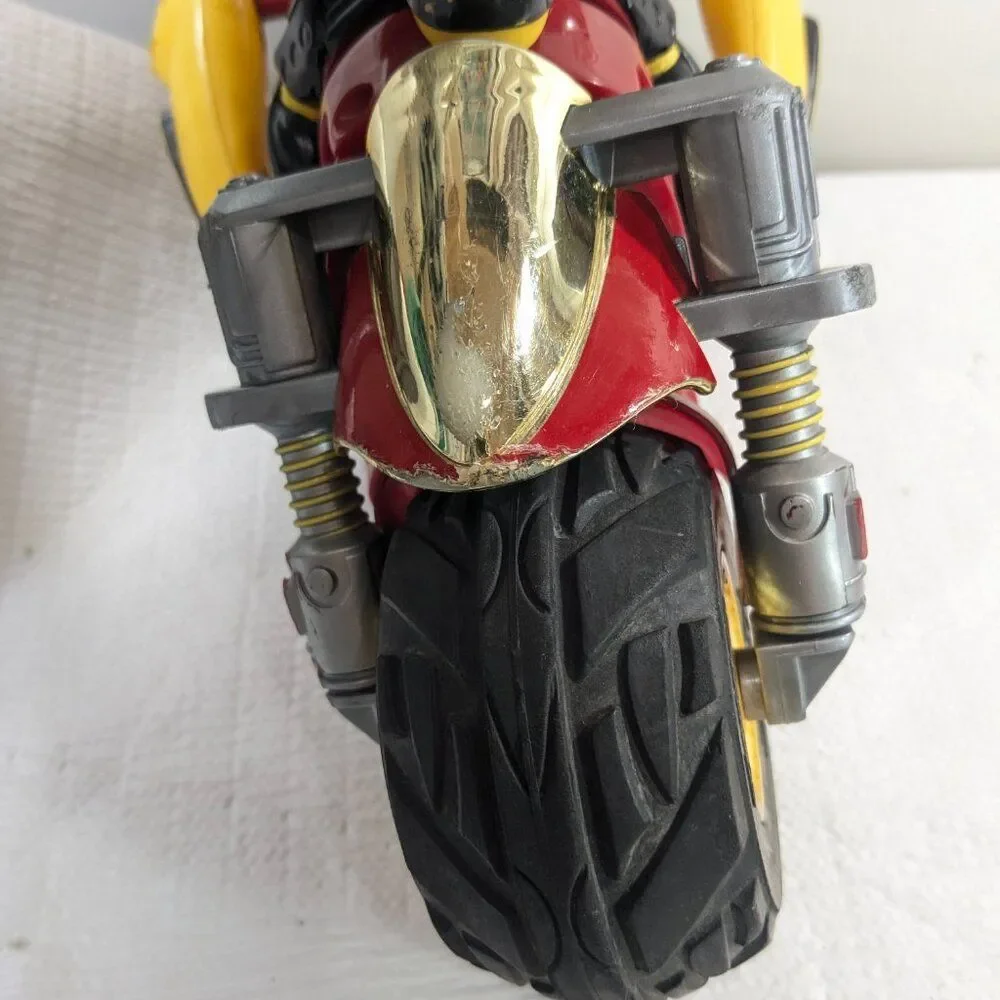Vintage Kenner Ricochet stunt cycle motorcyle RC CAR XRC red yellow FOR PARTS‎